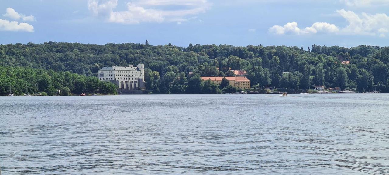 Orlicka Prehrada Chata Mala Kožlí u Orlíka Exteriör bild